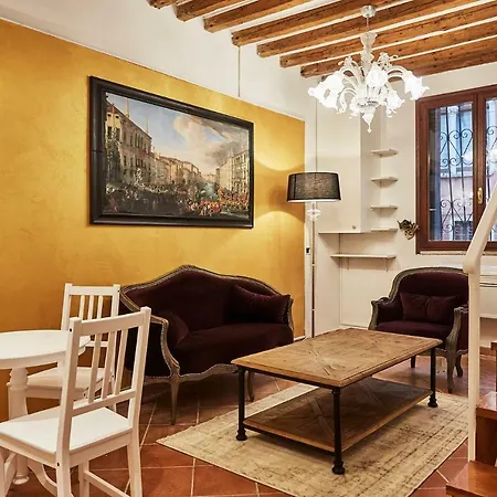 Damasca Apartment