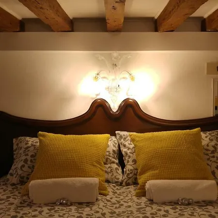 Damasca Apartment *