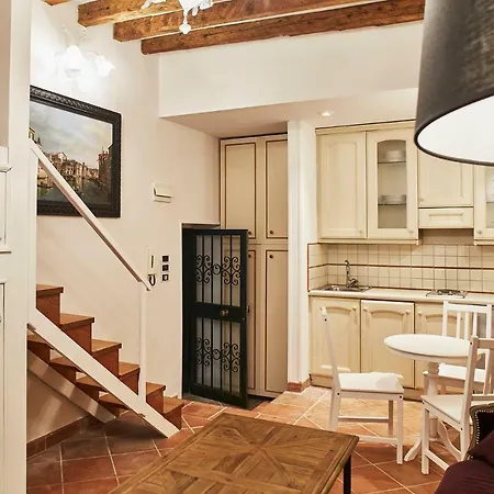 Damasca Apartment *